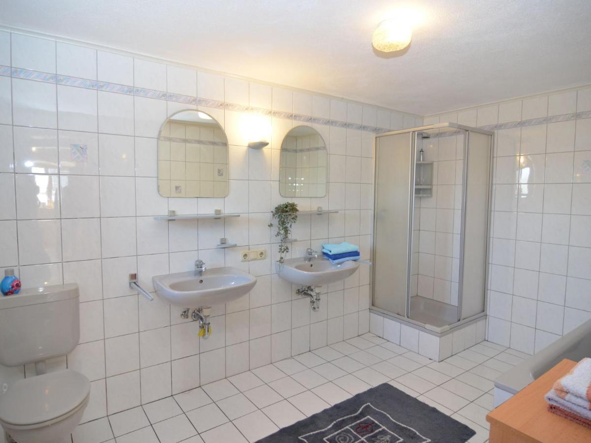 Lovely Holiday Home In Viechtach Near The Forest Exterior photo